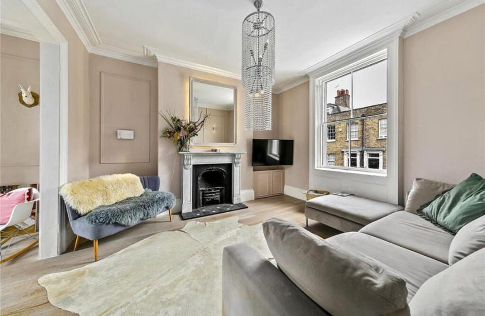 Stylish Georgian townhouse on Richmond Hill Villa in Richmond