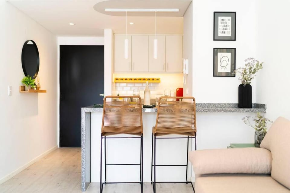 Kitchen or kitchenette, Living room