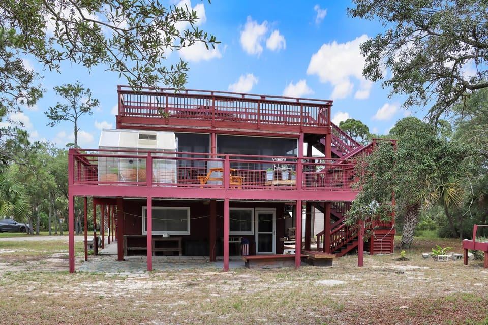 Wales Pod by Pristine Properties Vacation Rentals House in Florida