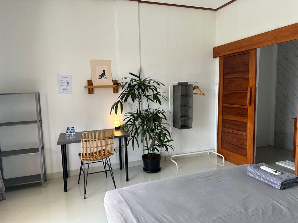 Backyard Canggu Bed and Breakfast in North Kuta