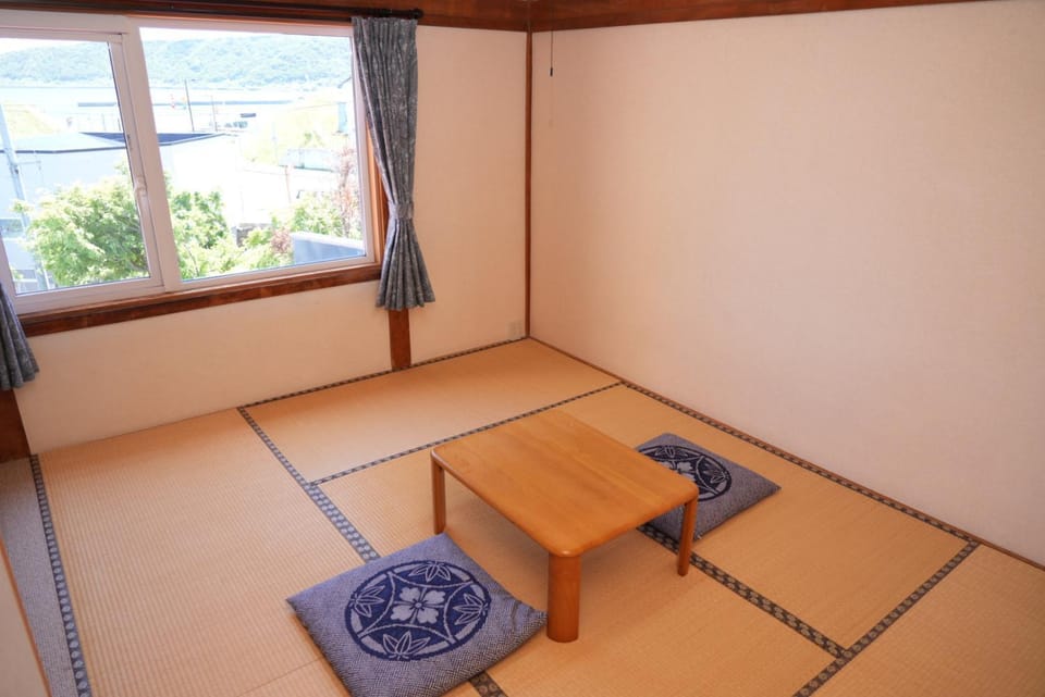 Living room, Photo of the whole room, Bedroom