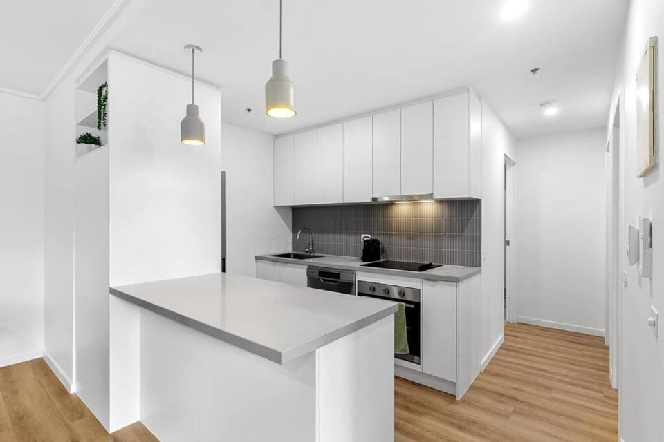 2BR in Paris End - Melbourne's Chicest Corner Apartment in Melbourne
