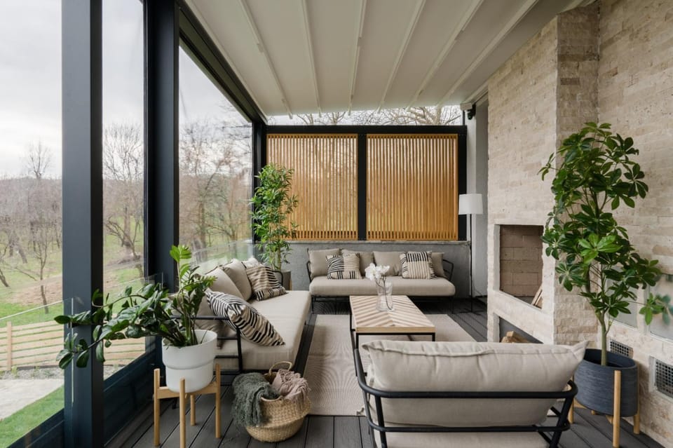 Patio, Day, Garden, View (from property/room), Balcony/Terrace, Balcony/Terrace, Seating area, Garden view