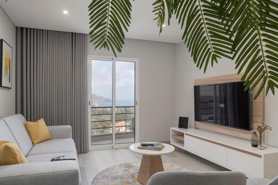 Communal lounge/ TV room, TV and multimedia, Living room, Seating area
