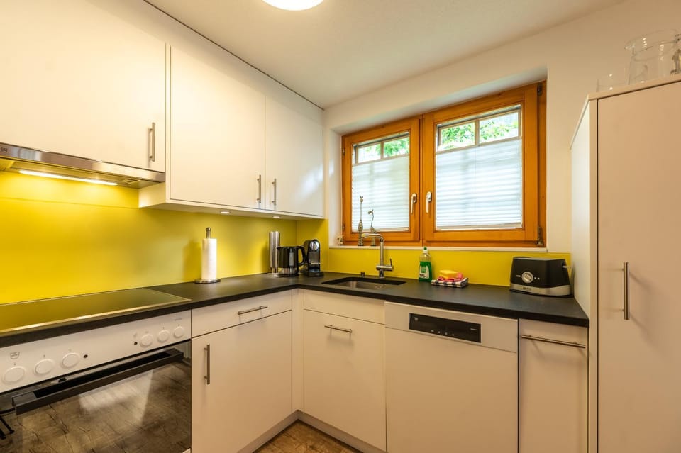 kitchen, kitchen