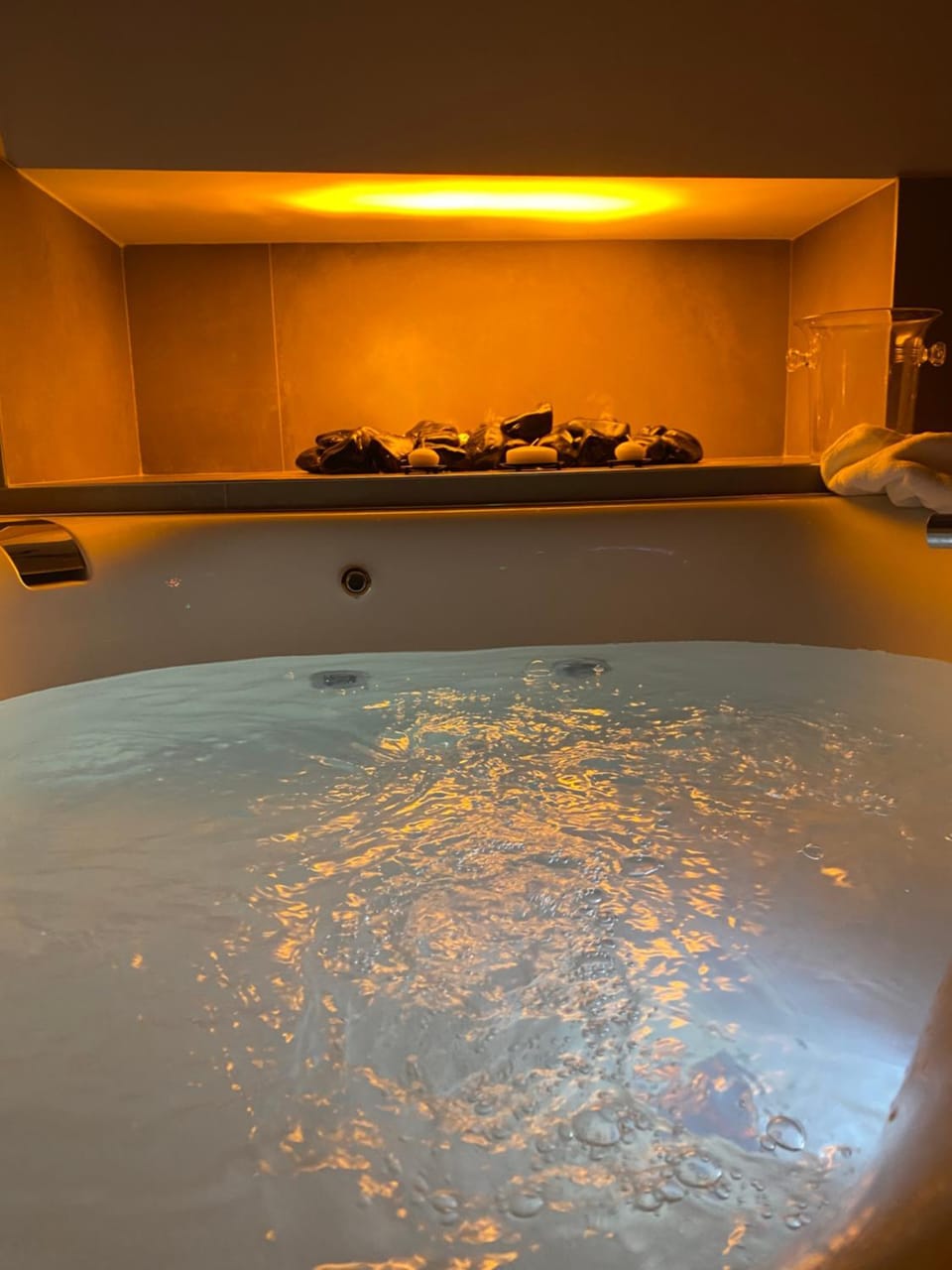 Kairos Suite Apartment in Bari