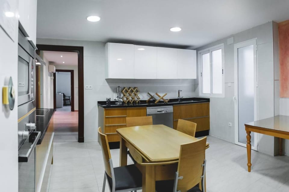 Home4u Arandas Centro Granada Apartment in Granada