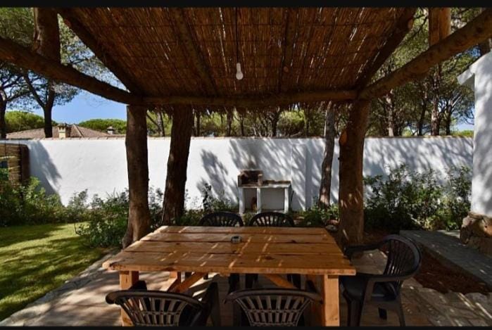 Off site, Dining area