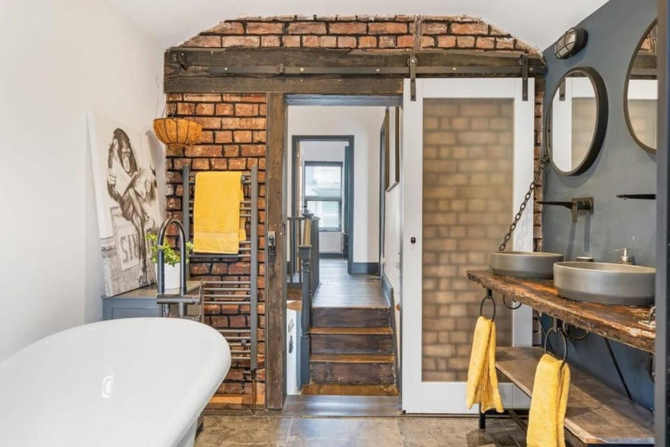 Stylish House w Free Parking Nr Exeter Centre House in Exeter