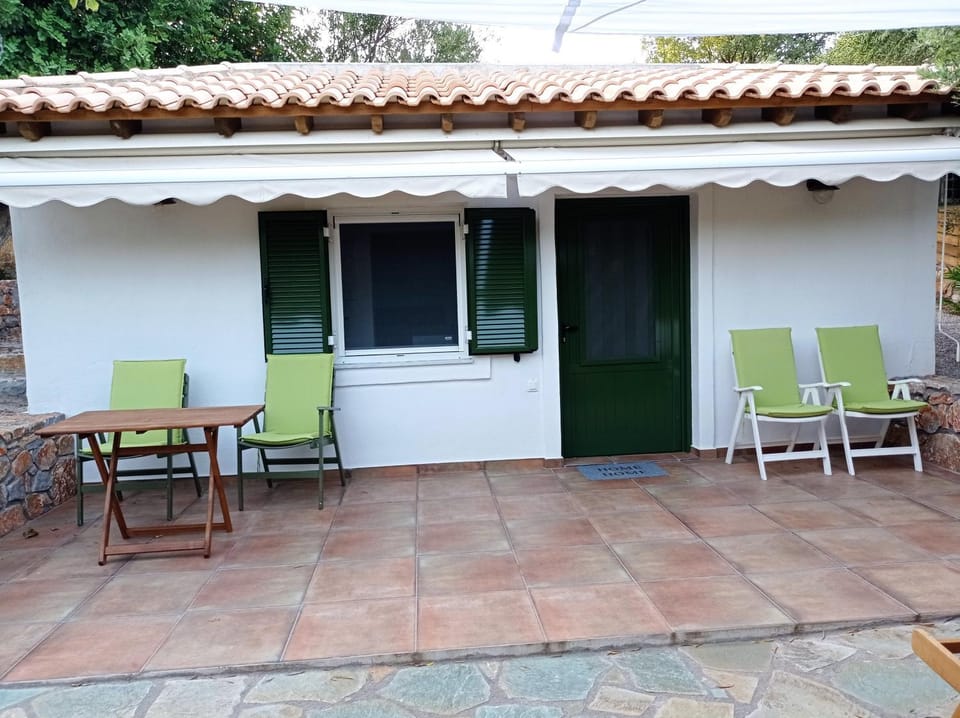 Nostalgia Guesthouse House in Peloponnese Region