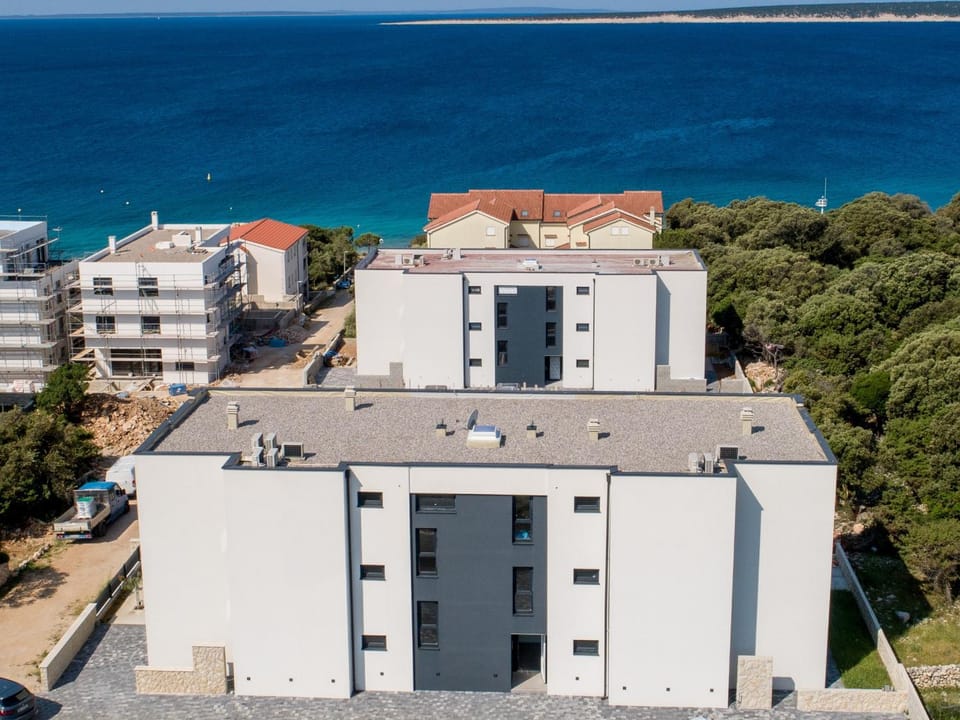 Property building, Natural landscape, Sea view