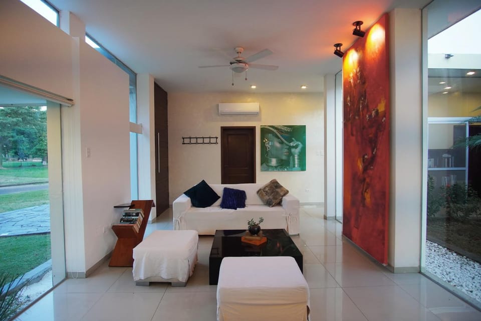 Casa Vida - Arte, Naturaleza y Confort Villa in Santa Cruz Department, Bolivia