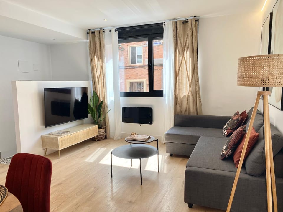 TV and multimedia, Living room, Seating area