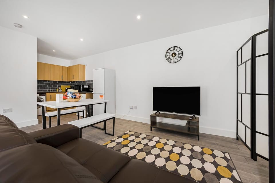 London Haven at Rutland House Apartment in Ilford