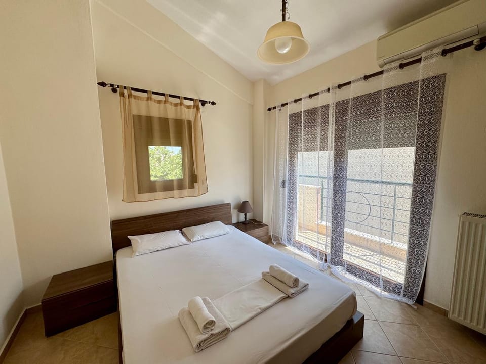 Captain's Maisonettes Villa in Nikiti