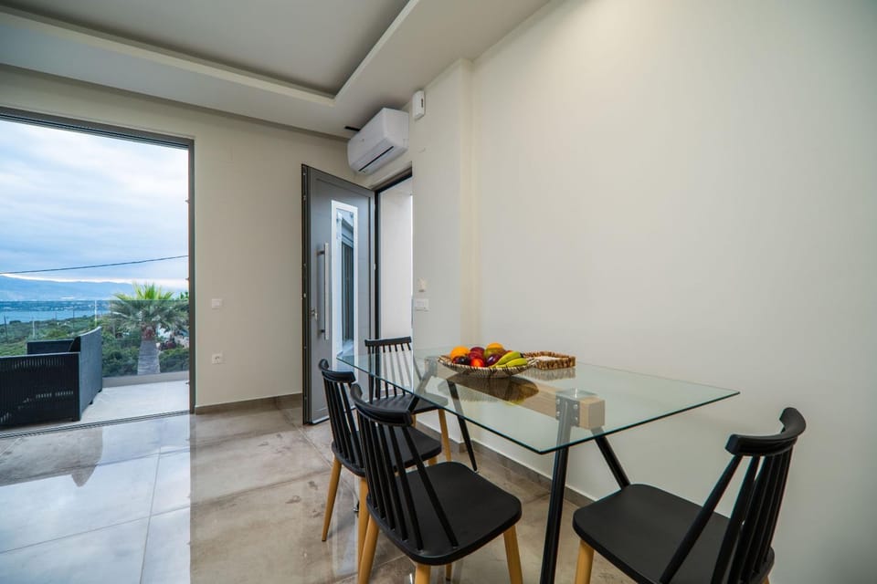 View (from property/room), Living room, Dining area, Sea view