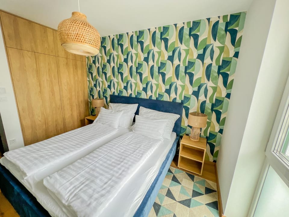 Bed, Photo of the whole room, Bedroom, wardrobe