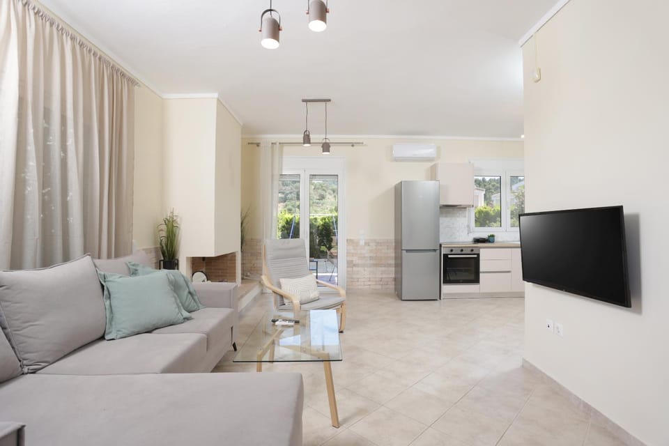 TV and multimedia, Living room, air conditioner