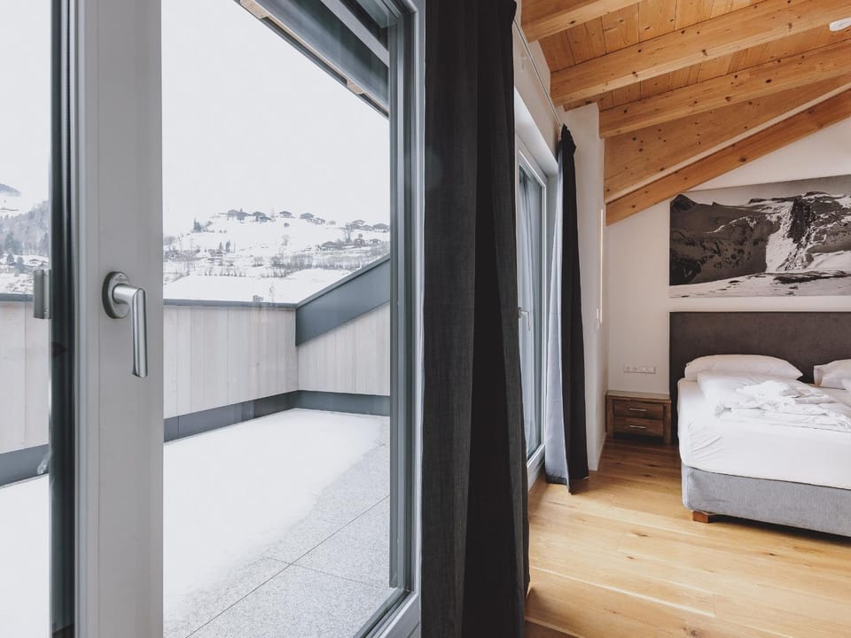 Winter, View (from property/room), Balcony/Terrace