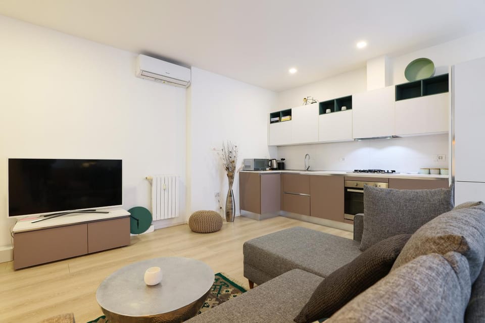 PrimoPiano - Savona A Apartment in Milan