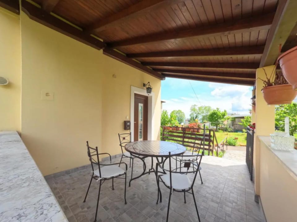Balcony/Terrace, Dining area