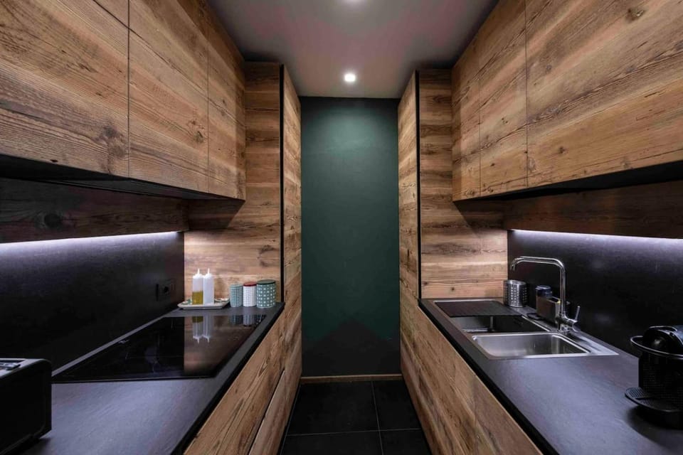 Kitchen or kitchenette, stove