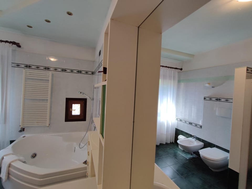 Leo's House with Garden Apartment in Lido di Venezia