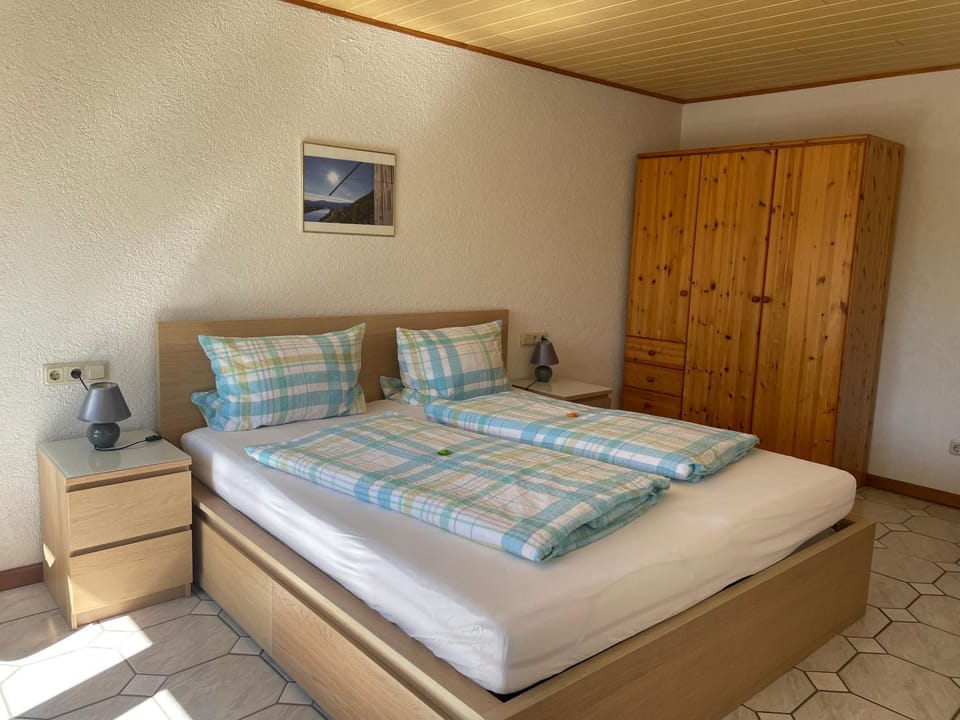 Bed, Bedroom, cot, wardrobe