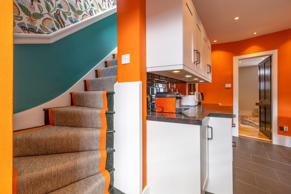 Coffee/tea facilities, Kitchen or kitchenette, toaster