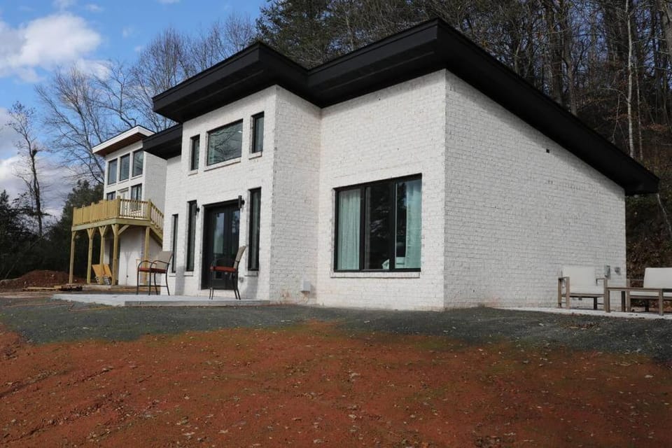 Golf Views Mount Airy House in Mount Airy