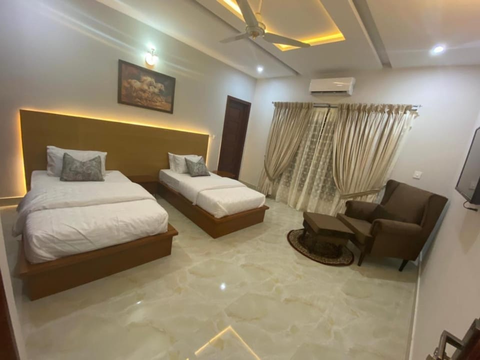 Photo of the whole room