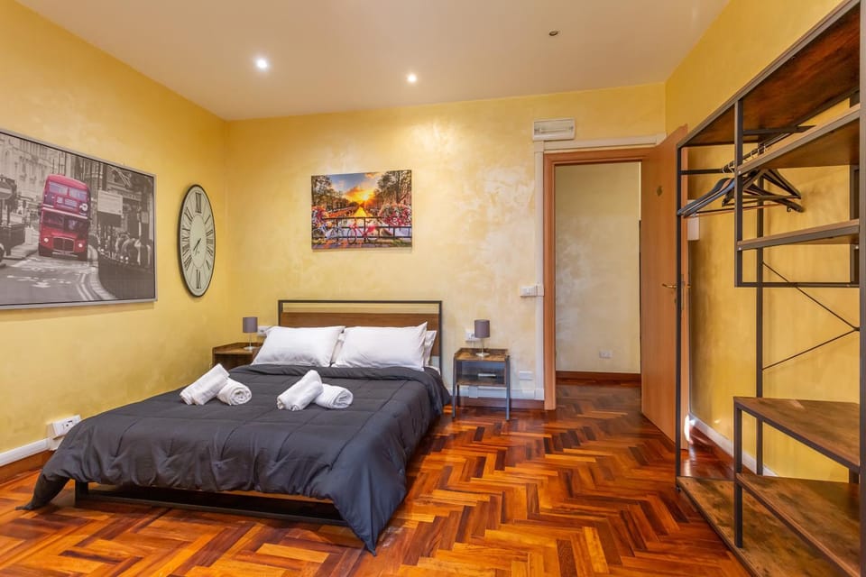 Bed, Bedroom, towels, wardrobe, air conditioner
