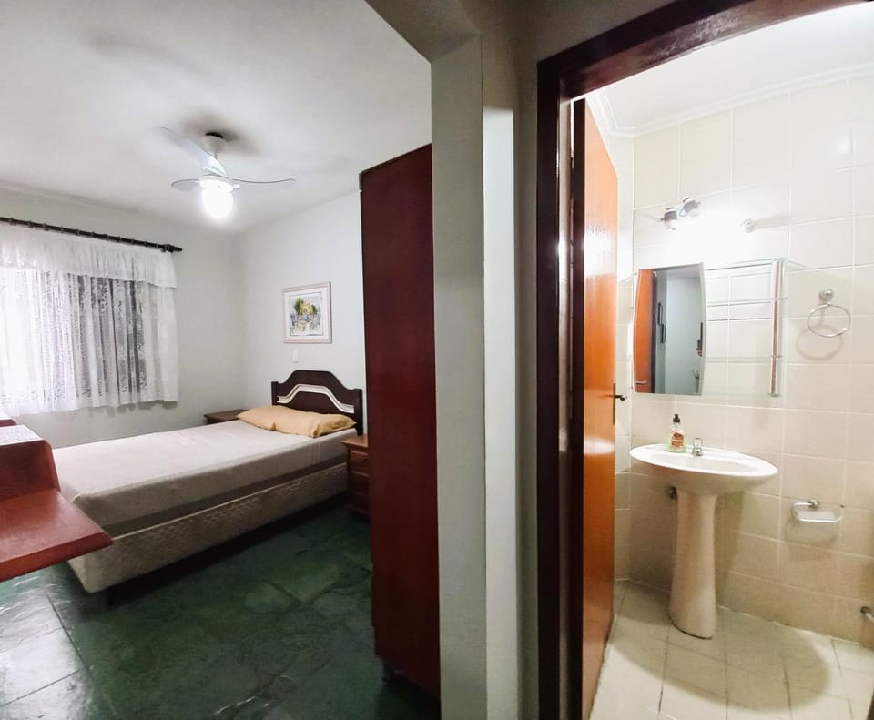 Shower, Bed, Bathroom, Photo of the whole room, Bedroom