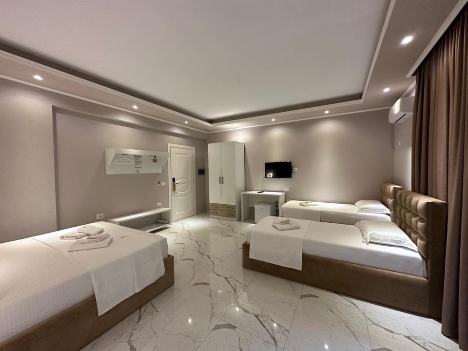 Bed, TV and multimedia, towels, air conditioner