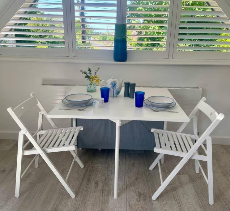 Cosy accommodation, easy walk to beach! House in New Forest District