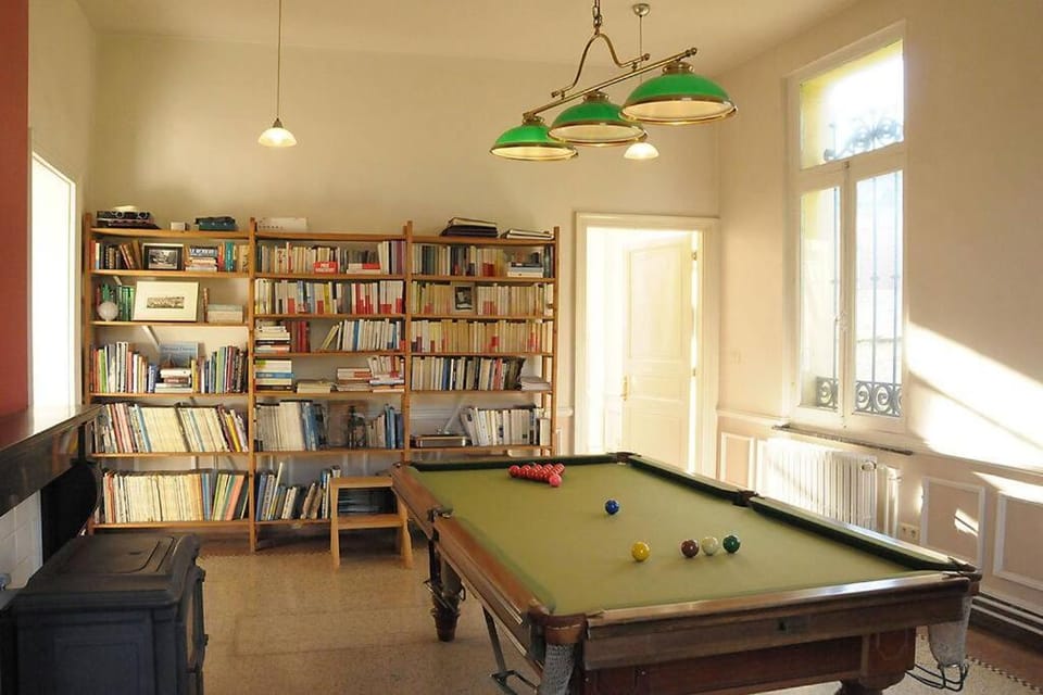 Petit château à la campagne. Villa in Hauts-de-France