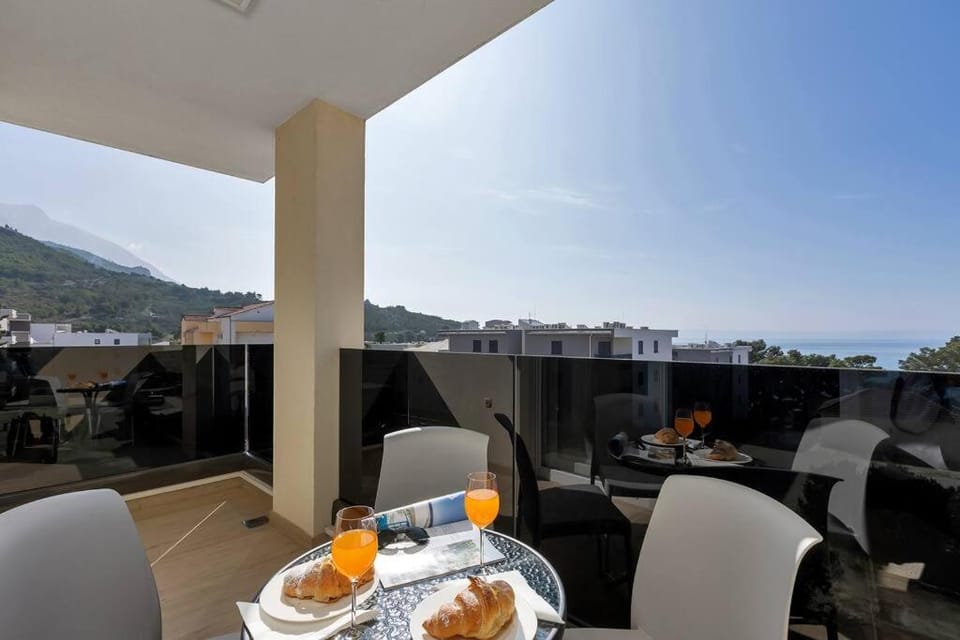 Apartment Hrvoje -nur 50m bis zum Meer - Makarska Exklusiv Apartment in Split-Dalmatia County