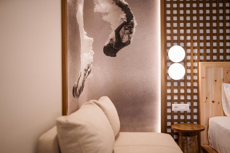 Bed, Decorative detail, Bedroom