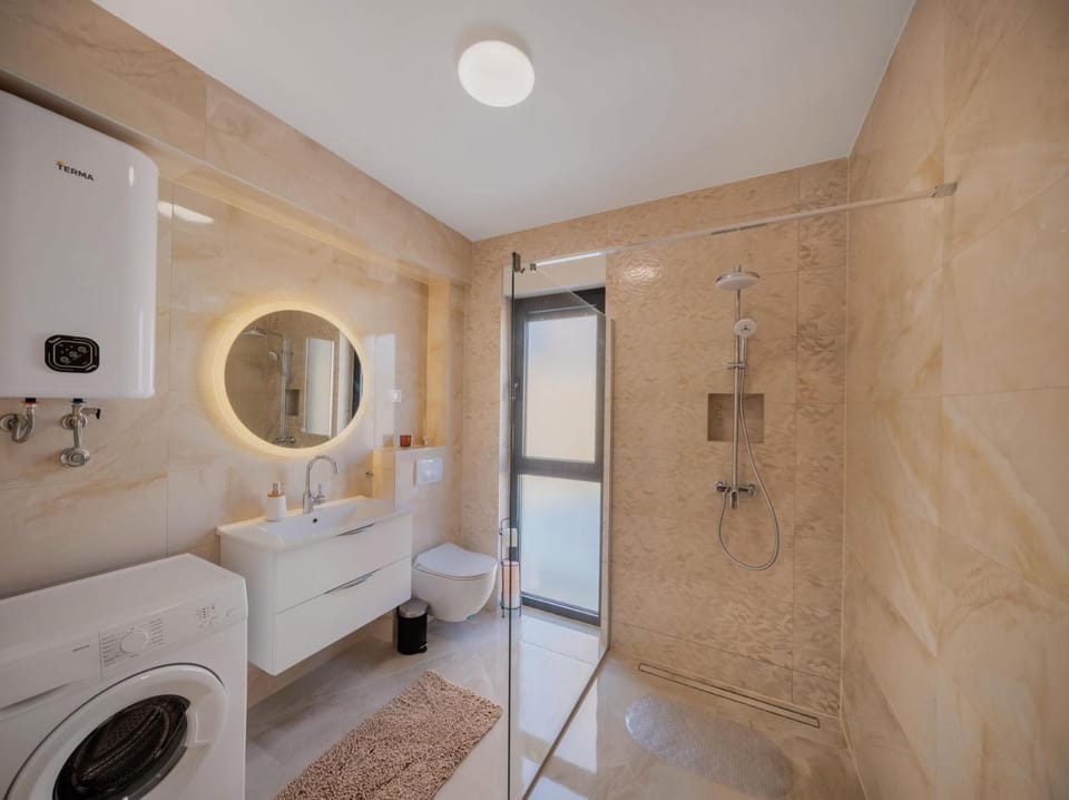 Villa Gizella Apartment in Šibenik-Knin County, Croatia