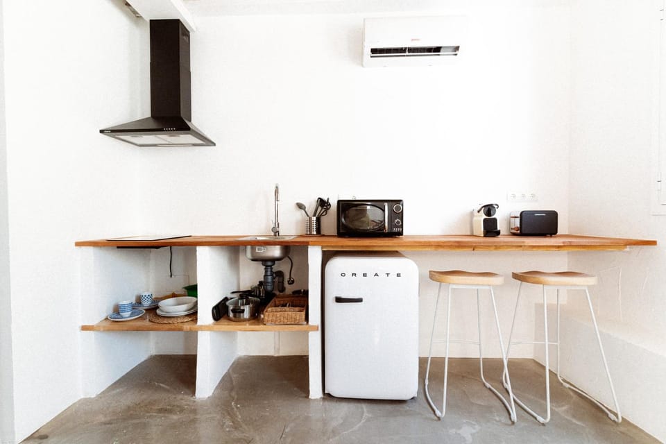 Kitchen or kitchenette, toaster