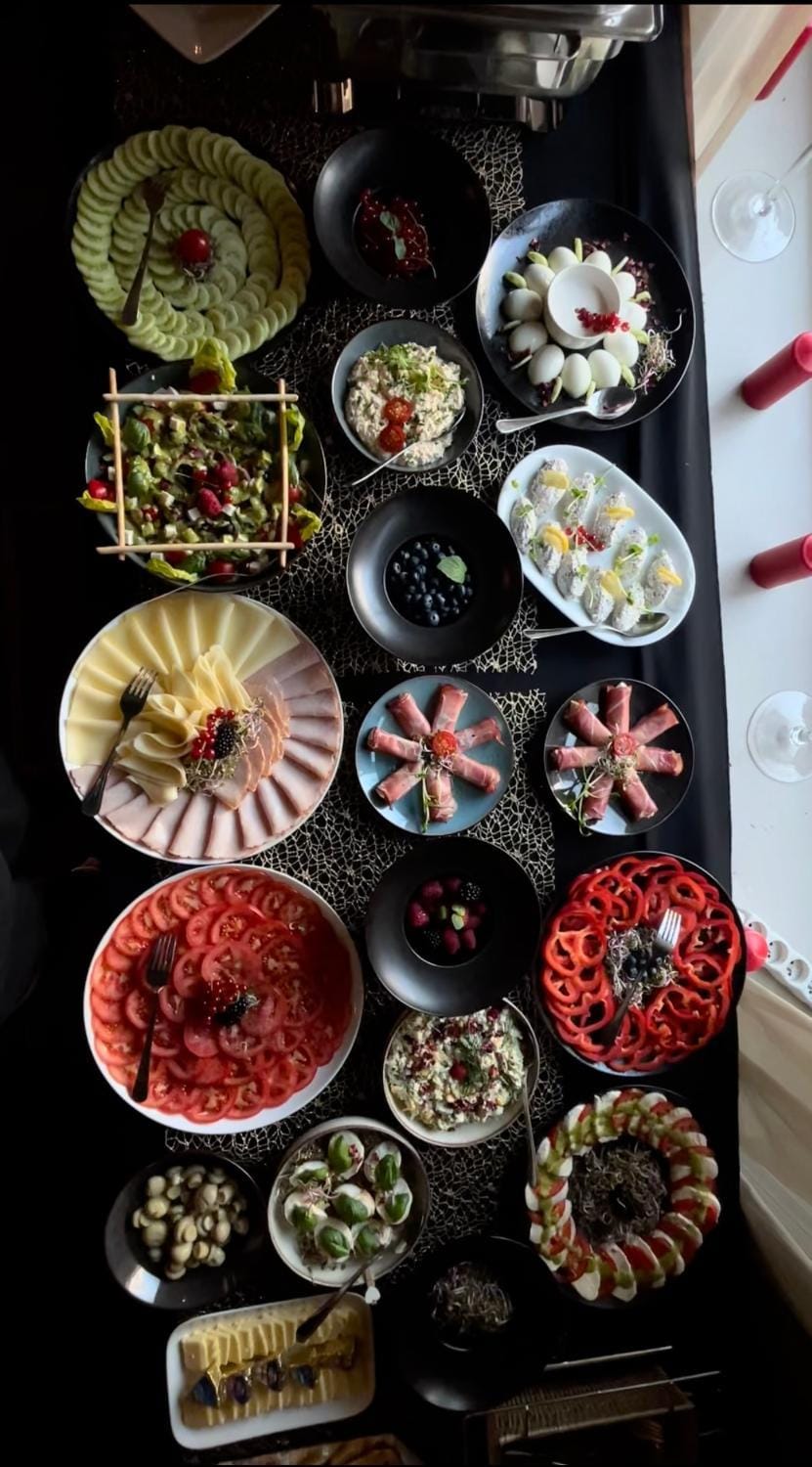 Food and drinks, Food, Breakfast, Buffet breakfast