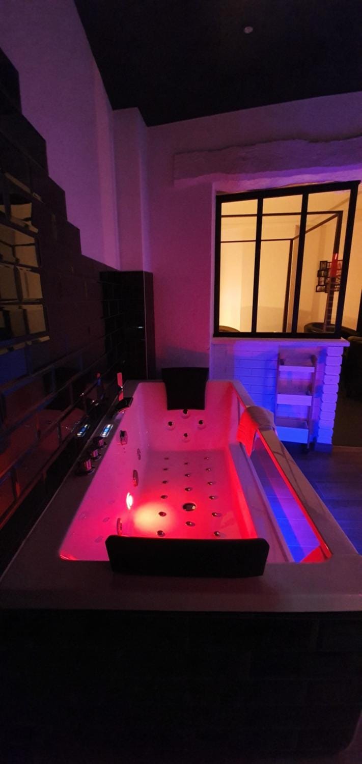 Bathroom, Bath