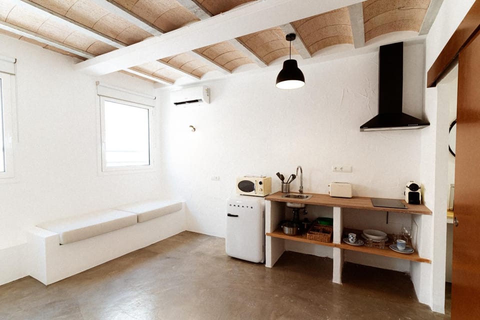 Kitchen or kitchenette, stove, toaster