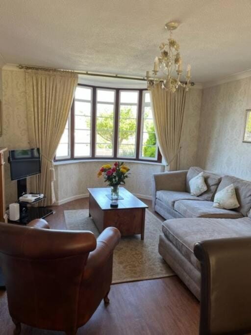 Home in Midsomer Norton, near Bath & Bristol House in Mendip District