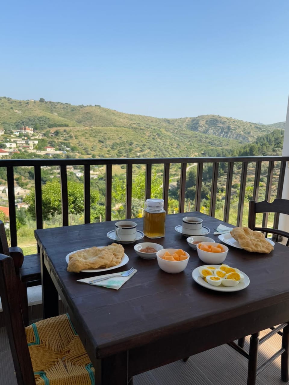 Natural landscape, View (from property/room), Food, Mountain view, Breakfast