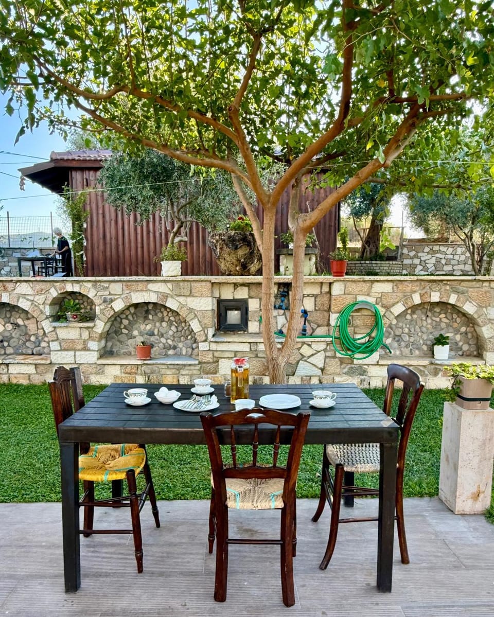 Patio, Day, Garden, Seating area, Garden view