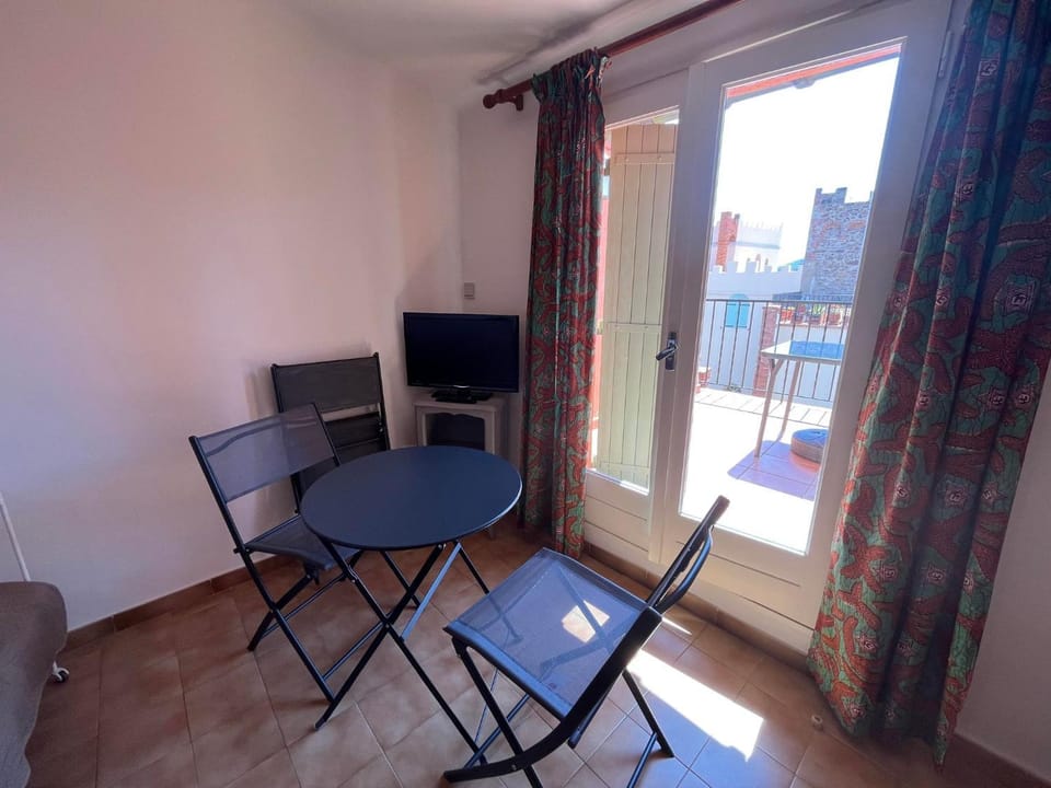 TV and multimedia, Balcony/Terrace, Dining area