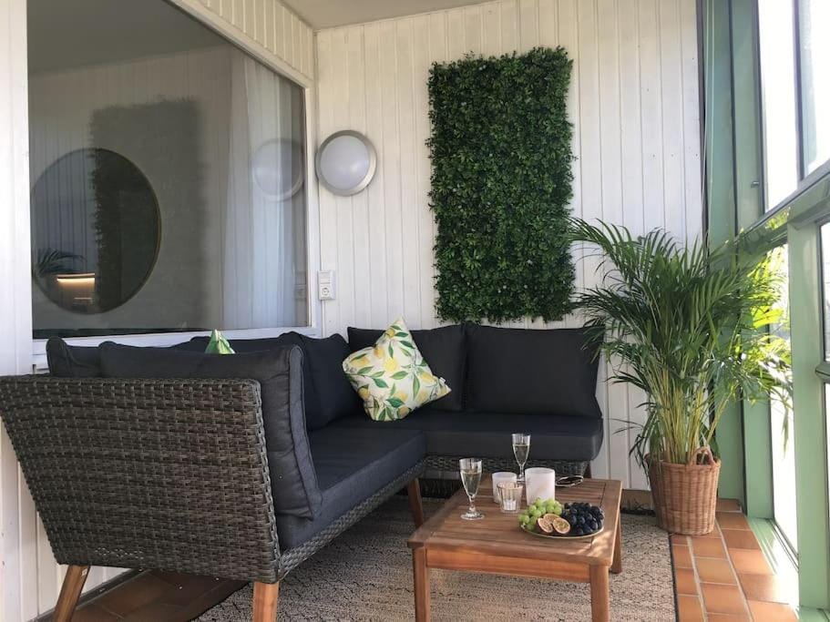 View (from property/room), Balcony/Terrace, Seating area, Garden view