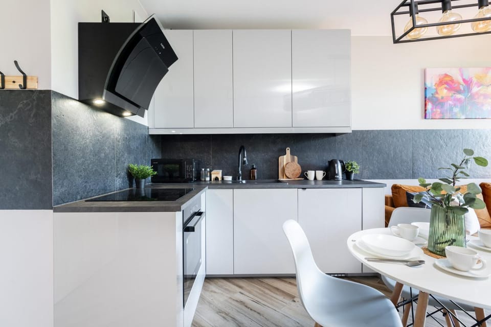 Kitchen or kitchenette, pet friendly, stove