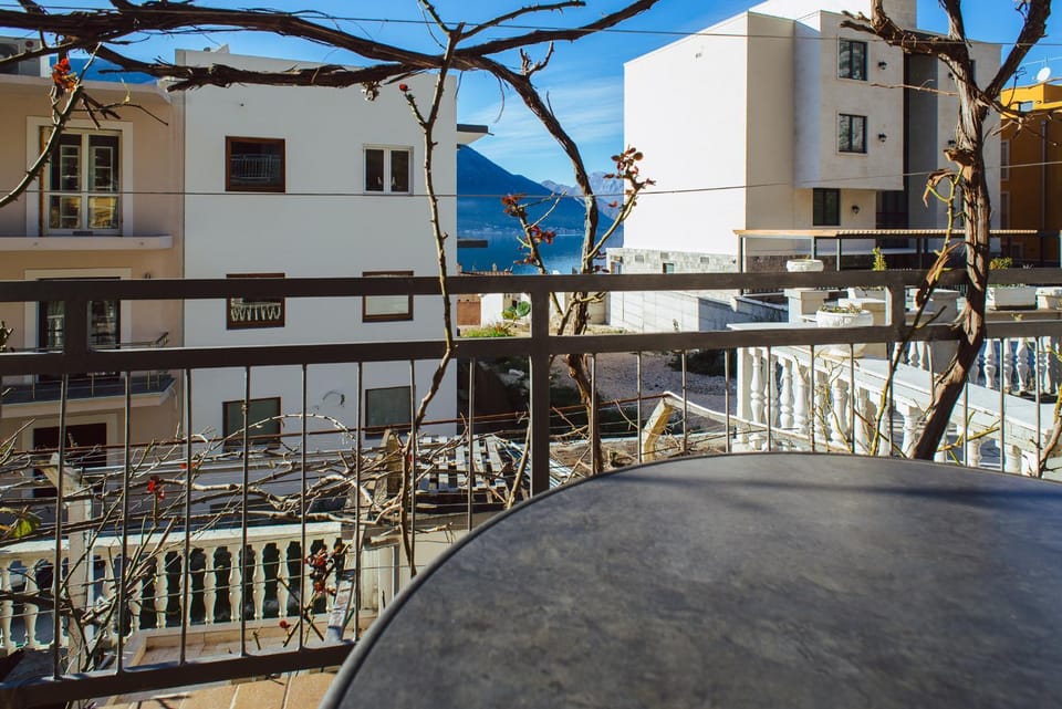 Azure Adriatic Apartment in Dobrota